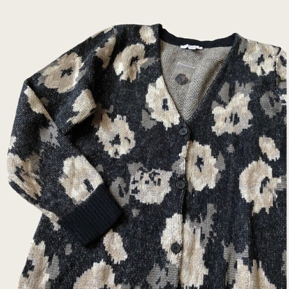 Isaac Mizrahi Knit Floral Intarsia Long Cardigan Sweater Button Front V-Neck M - Picture 7 of 15